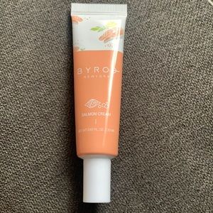BYROE Salmon Cream